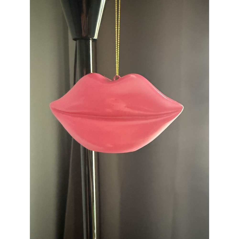 NEW Glam Pink Lips Ornament Kiss Smooch